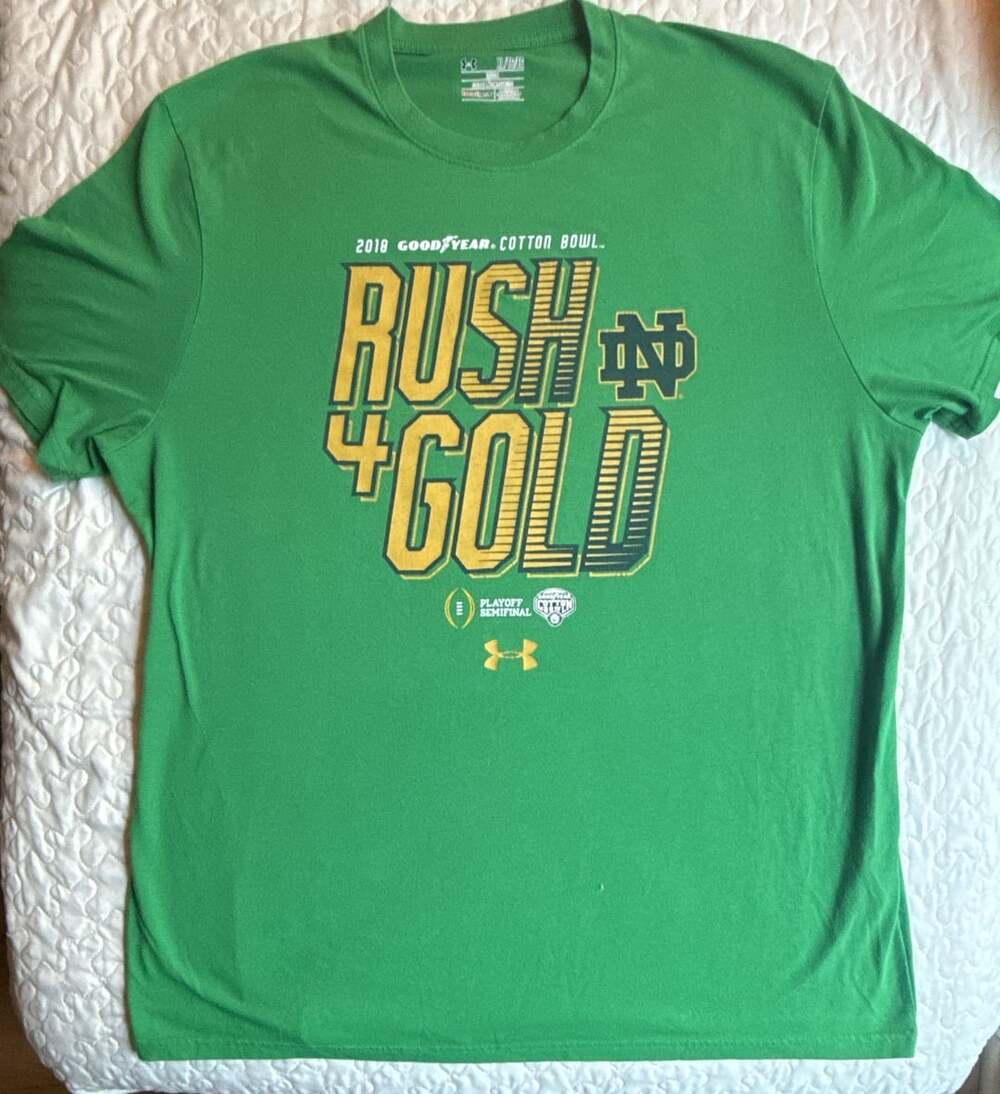 Under Armour Notre Dame Fighting Irish Rush 4 Gold T-Shirt Green XL